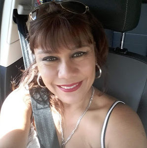 Meet your Posher, Claudia patricia
